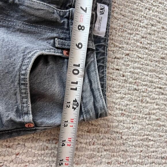 ZARA High Rise Straight Jeans - Picture 2 of 11